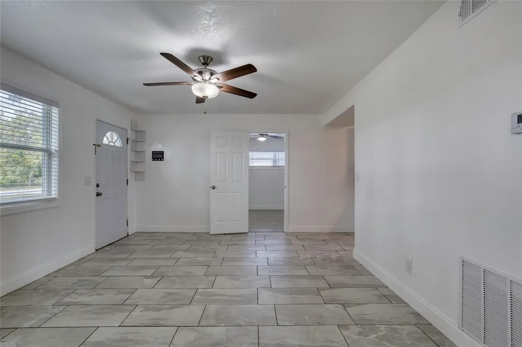 843 Niles Street Daytona Beach FL 32114