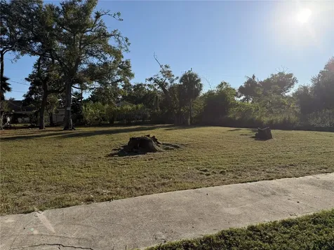 1472 22nd Street Sarasota FL 34234