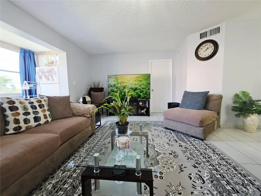 6960 20th Avenue N St Petersburg FL 33710