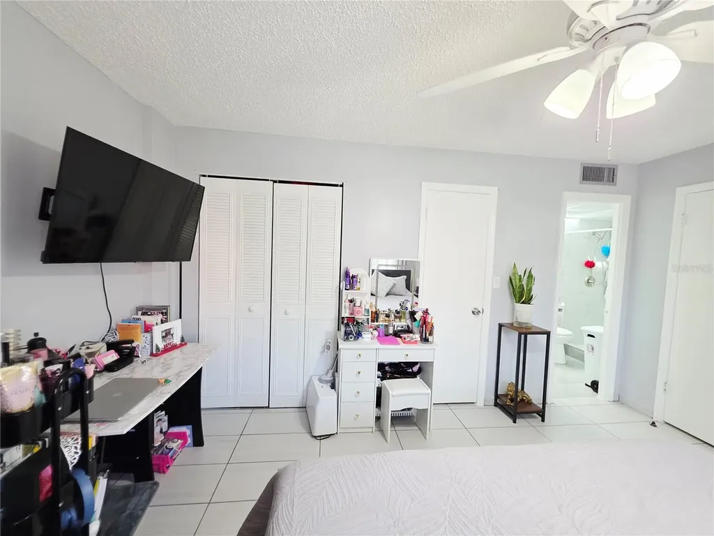 6960 20th Avenue N St Petersburg FL 33710