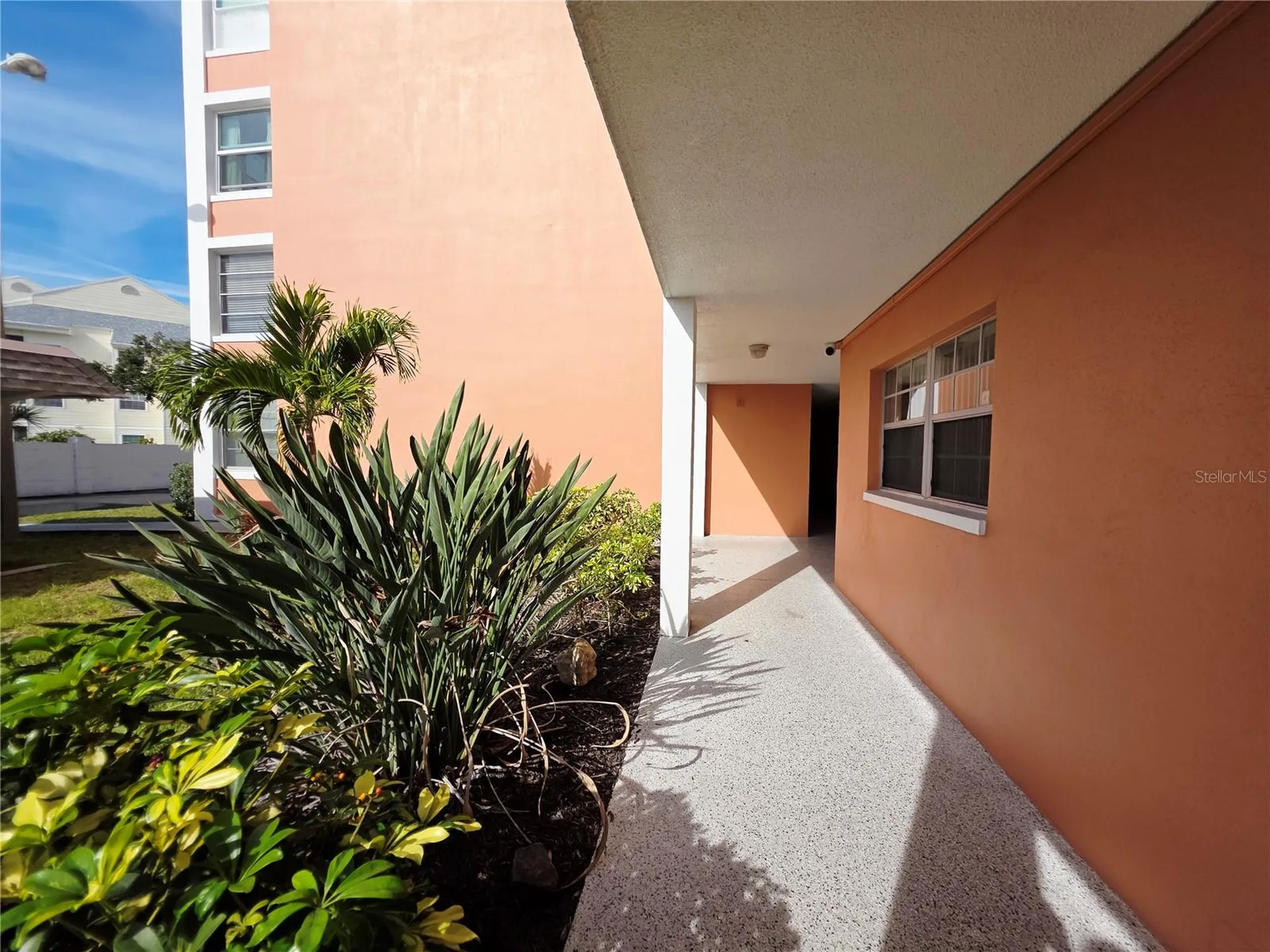 6960 20th Avenue N St Petersburg FL 33710