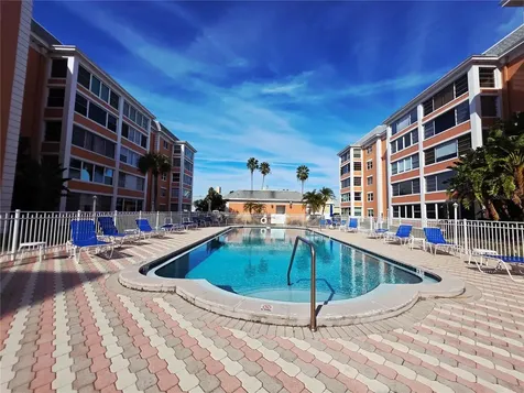 6960 20th Avenue N St Petersburg FL 33710