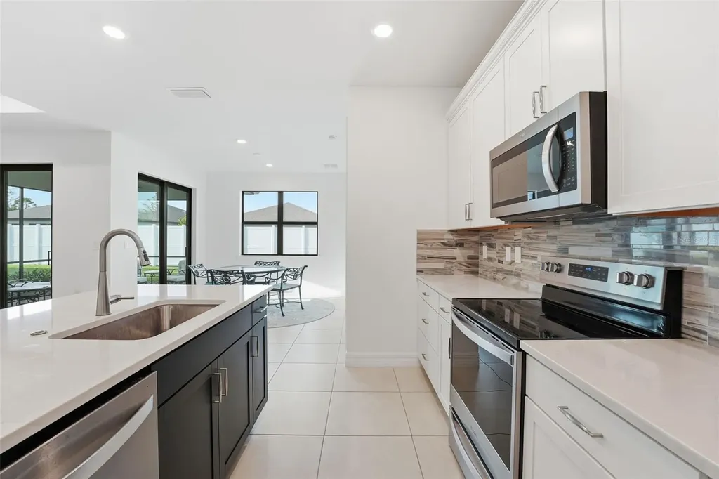 2136 Laurifolia Court North Port FL 34289