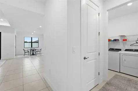 2136 Laurifolia Court North Port FL 34289