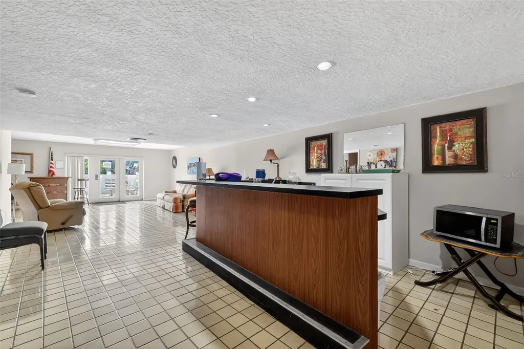 601 N Mcdonald Street Mount Dora FL 32757