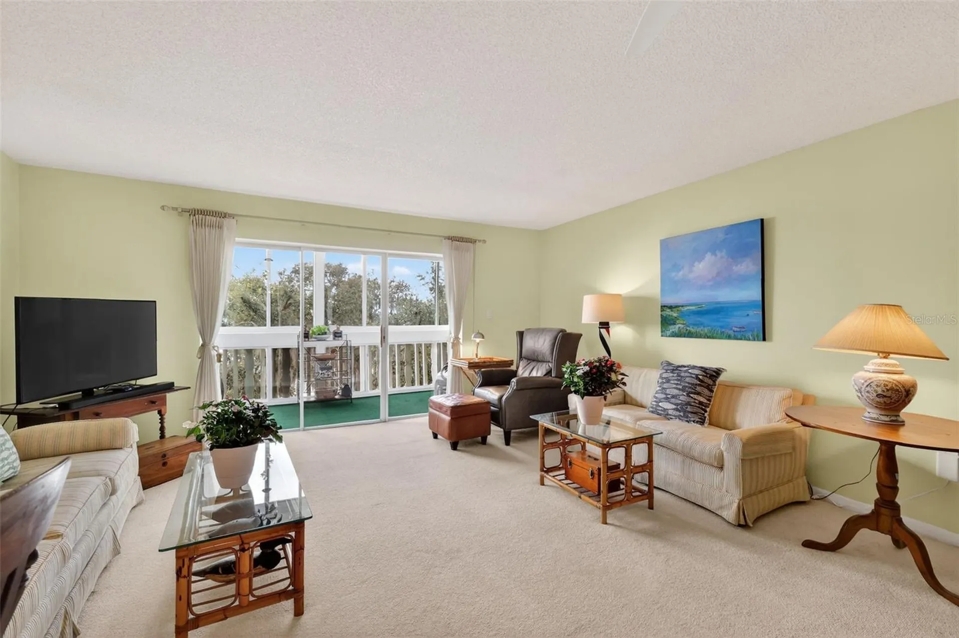 601 N Mcdonald Street Mount Dora FL 32757