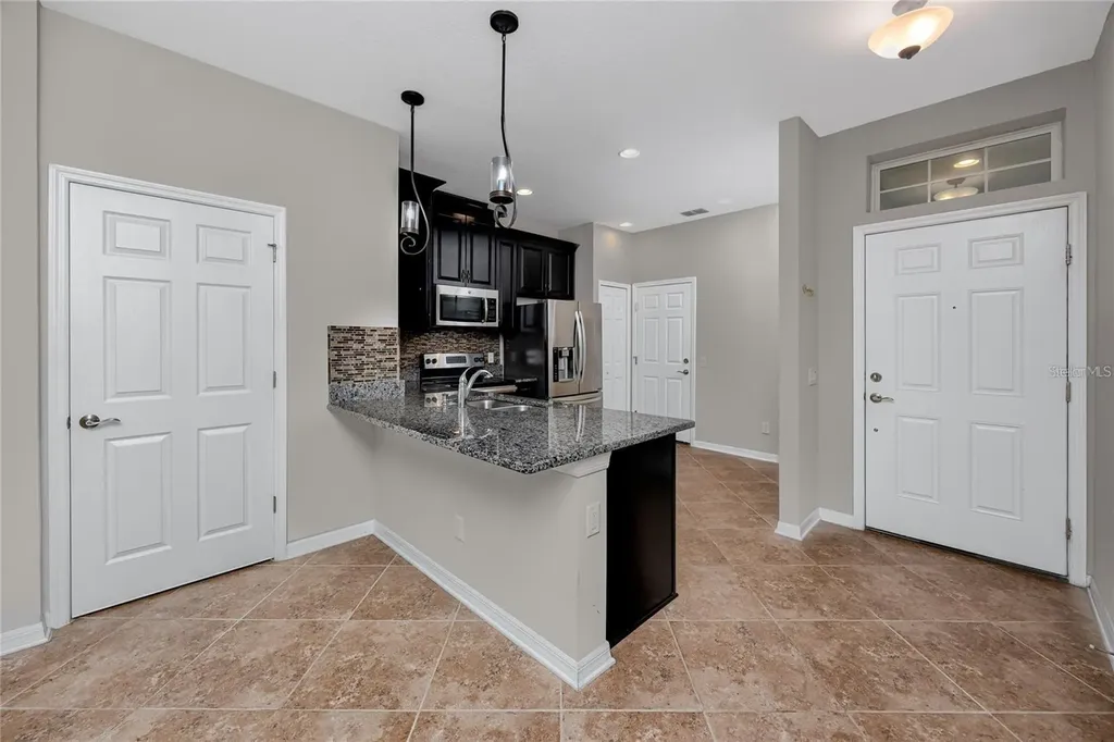 11454 Crowned Sparrow Lane Tampa FL 33626