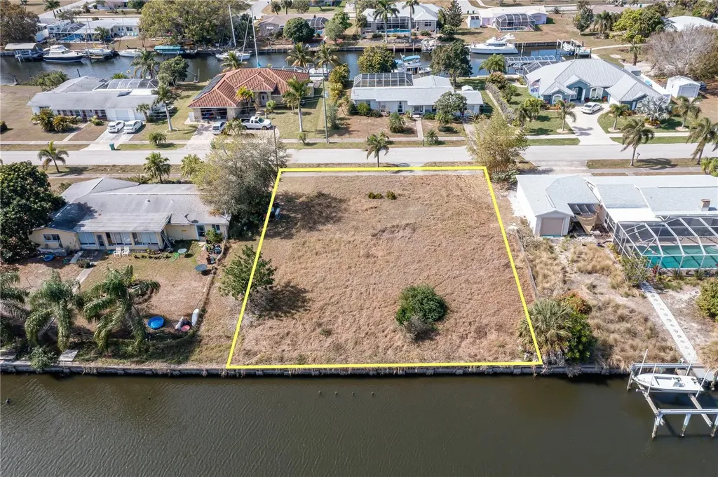 109 Baldwin Court SE Port Charlotte FL 33952
