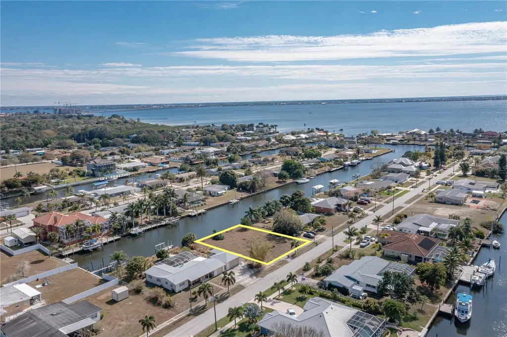 109 Baldwin Court SE Port Charlotte FL 33952