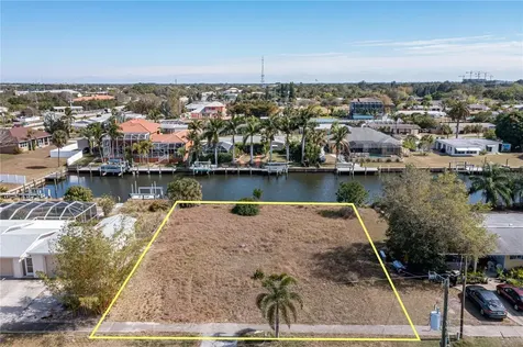 109 Baldwin Court SE Port Charlotte FL 33952