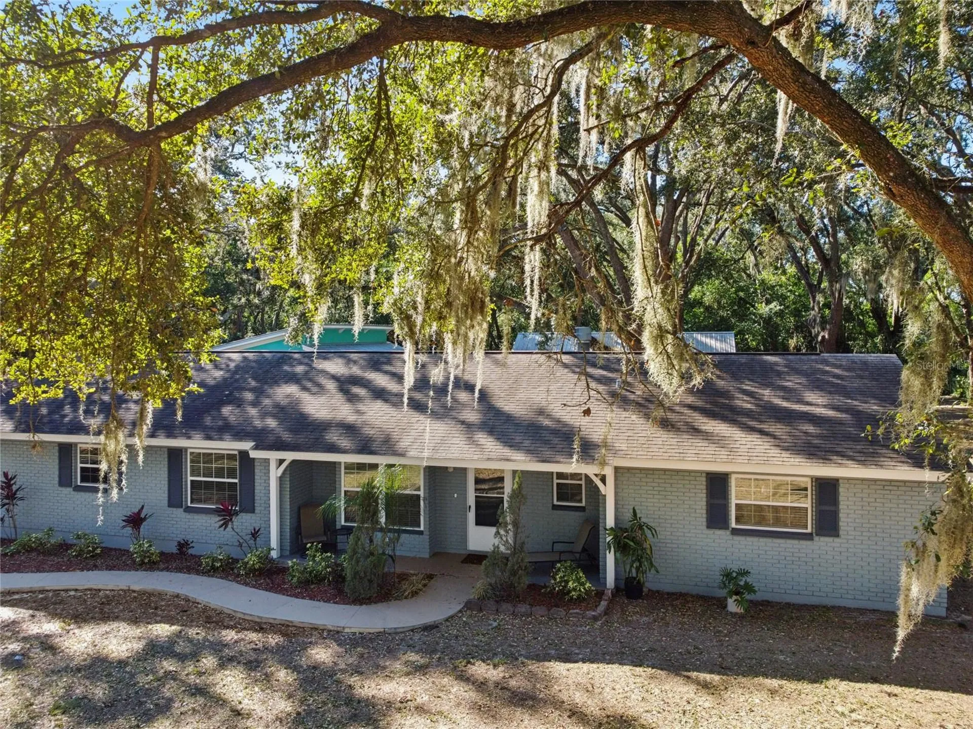 9628 Davis Road Tampa FL 33637