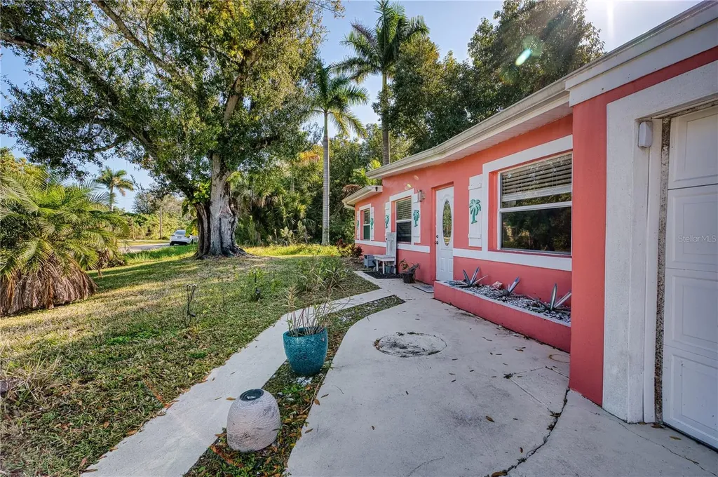 1027 Coral Ridge Drive Punta Gorda FL 33950
