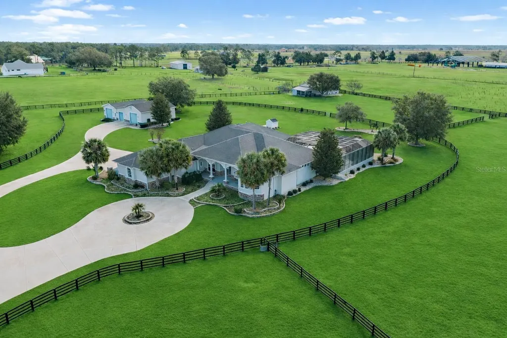 2655 NW 102nd Boulevard Wildwood FL 34785