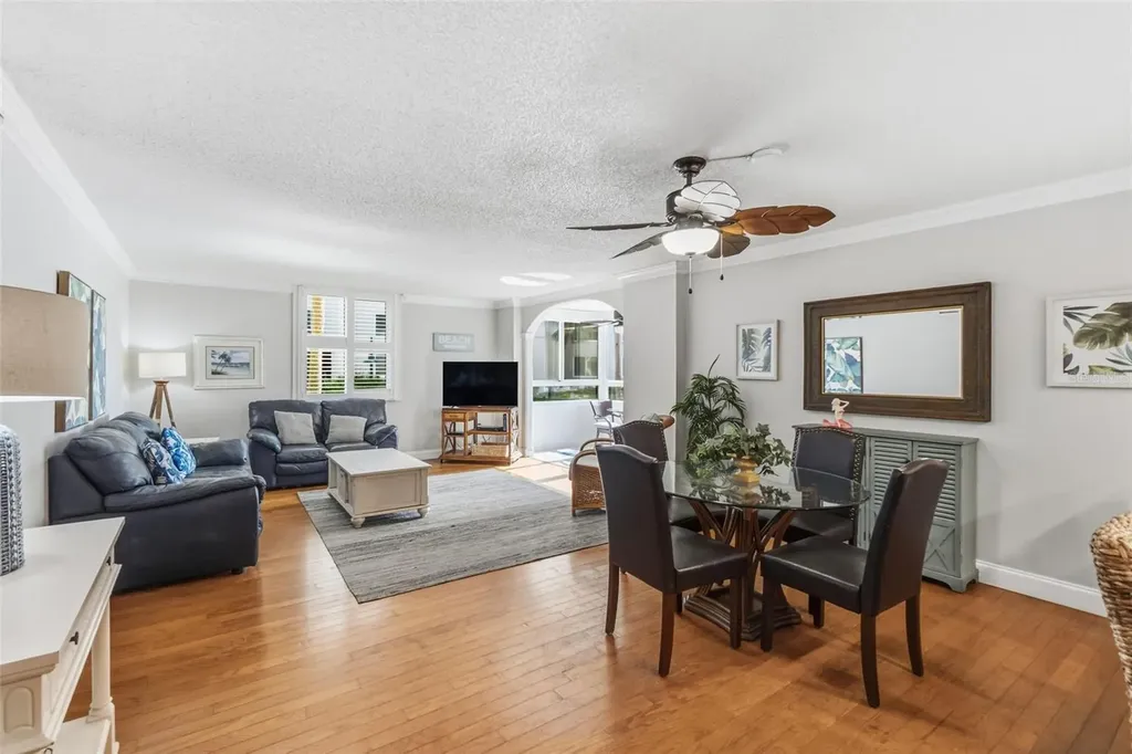 5916 Midnight Pass Road Sarasota FL 34242