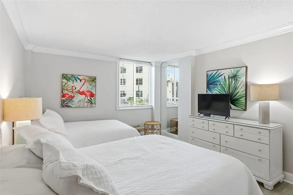 5916 Midnight Pass Road Sarasota FL 34242