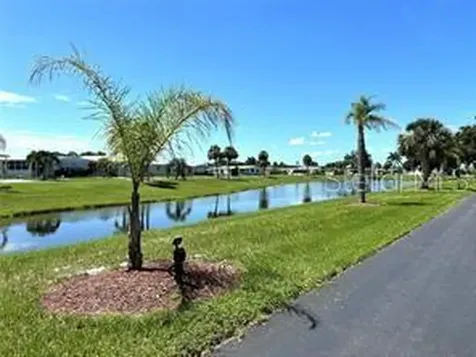 208 La Costa North Port FL 34287