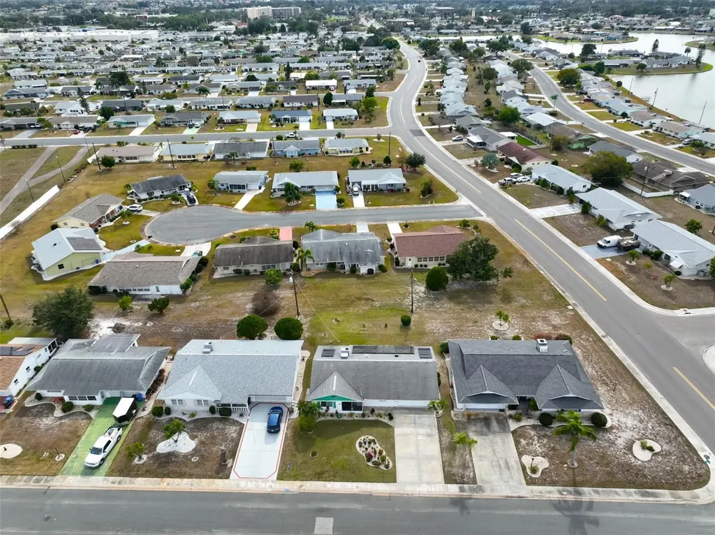 1520 Danbury Drive Sun City Center FL 33573