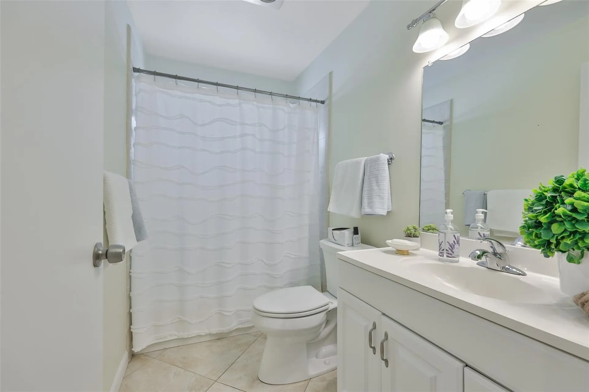 1520 Danbury Drive Sun City Center FL 33573