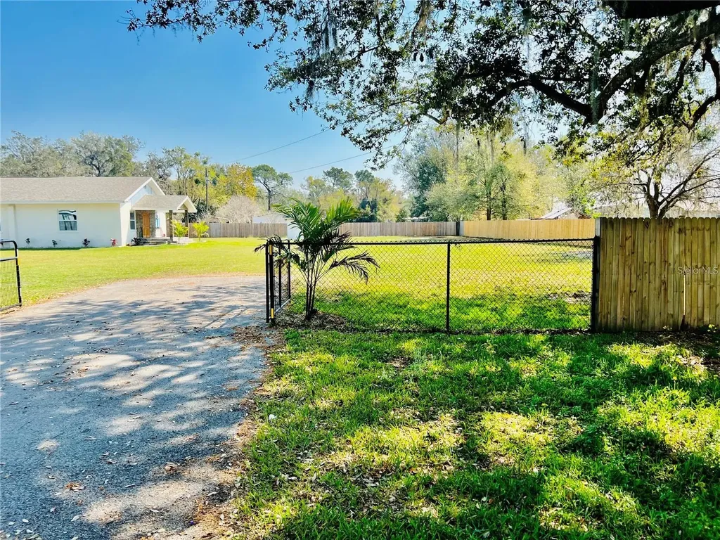 8152 Cherokee Avenue Bartow FL 33830