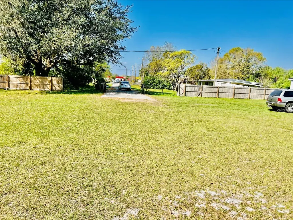 8152 Cherokee Avenue Bartow FL 33830