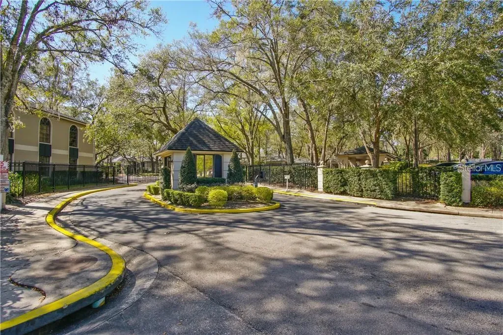 1055 Kensington Park Drive Altamonte Springs FL 32714