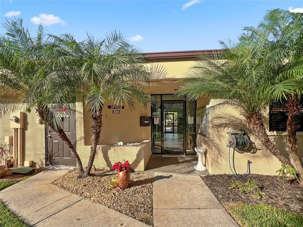 515 30th Avenue W Bradenton FL 34205