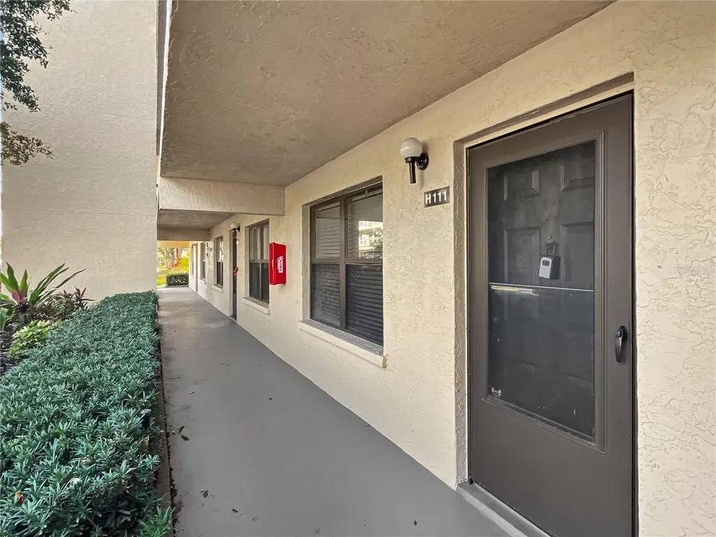515 30th Avenue W Bradenton FL 34205