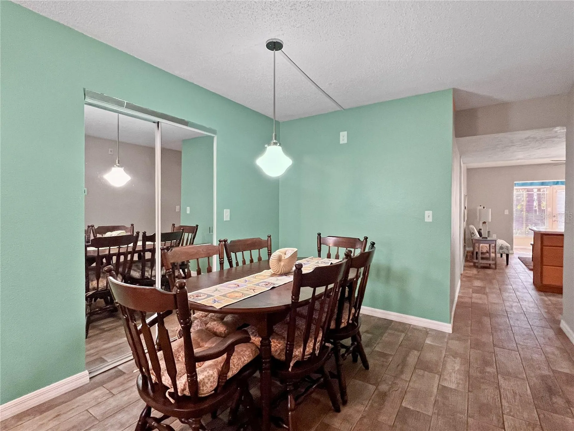 515 30th Avenue W Bradenton FL 34205