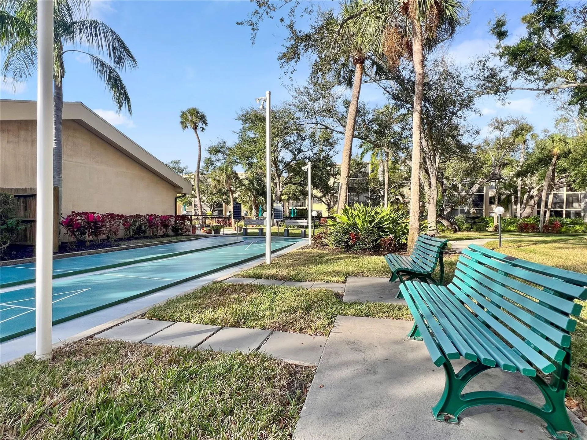 515 30th Avenue W Bradenton FL 34205