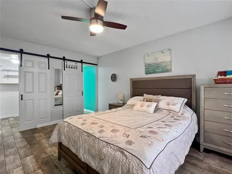 515 30th Avenue W Bradenton FL 34205