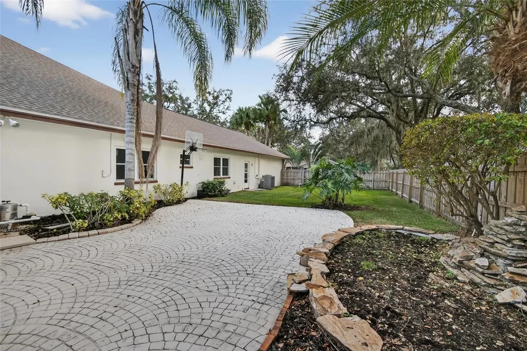 133 Barrington Drive Brandon FL 33511