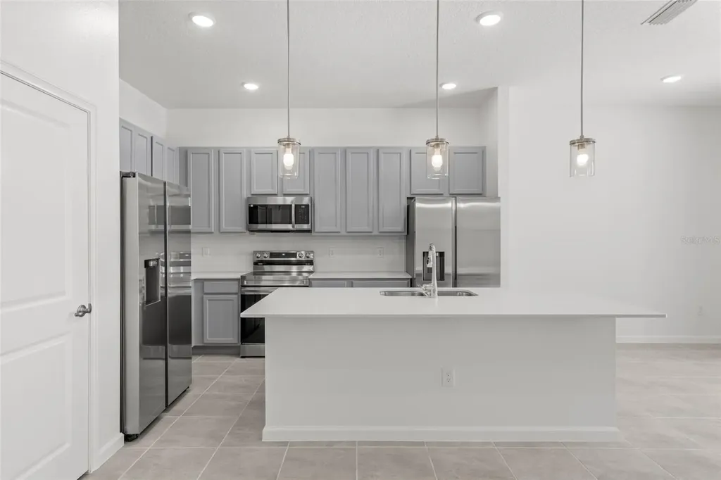 5773 High Seas Drive Orlando FL 32821