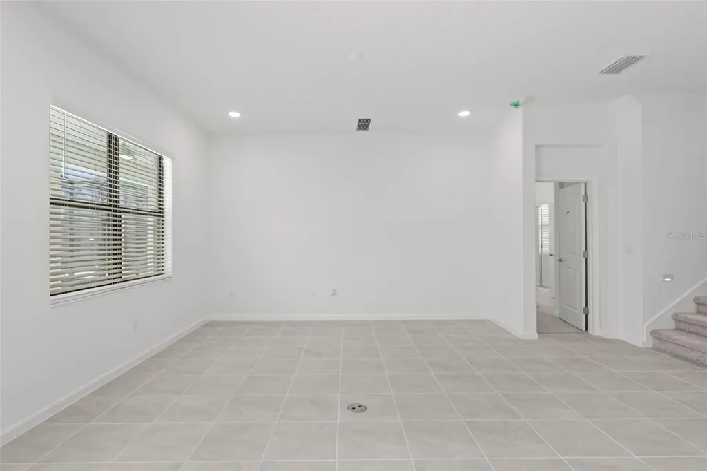 5773 High Seas Drive Orlando FL 32821
