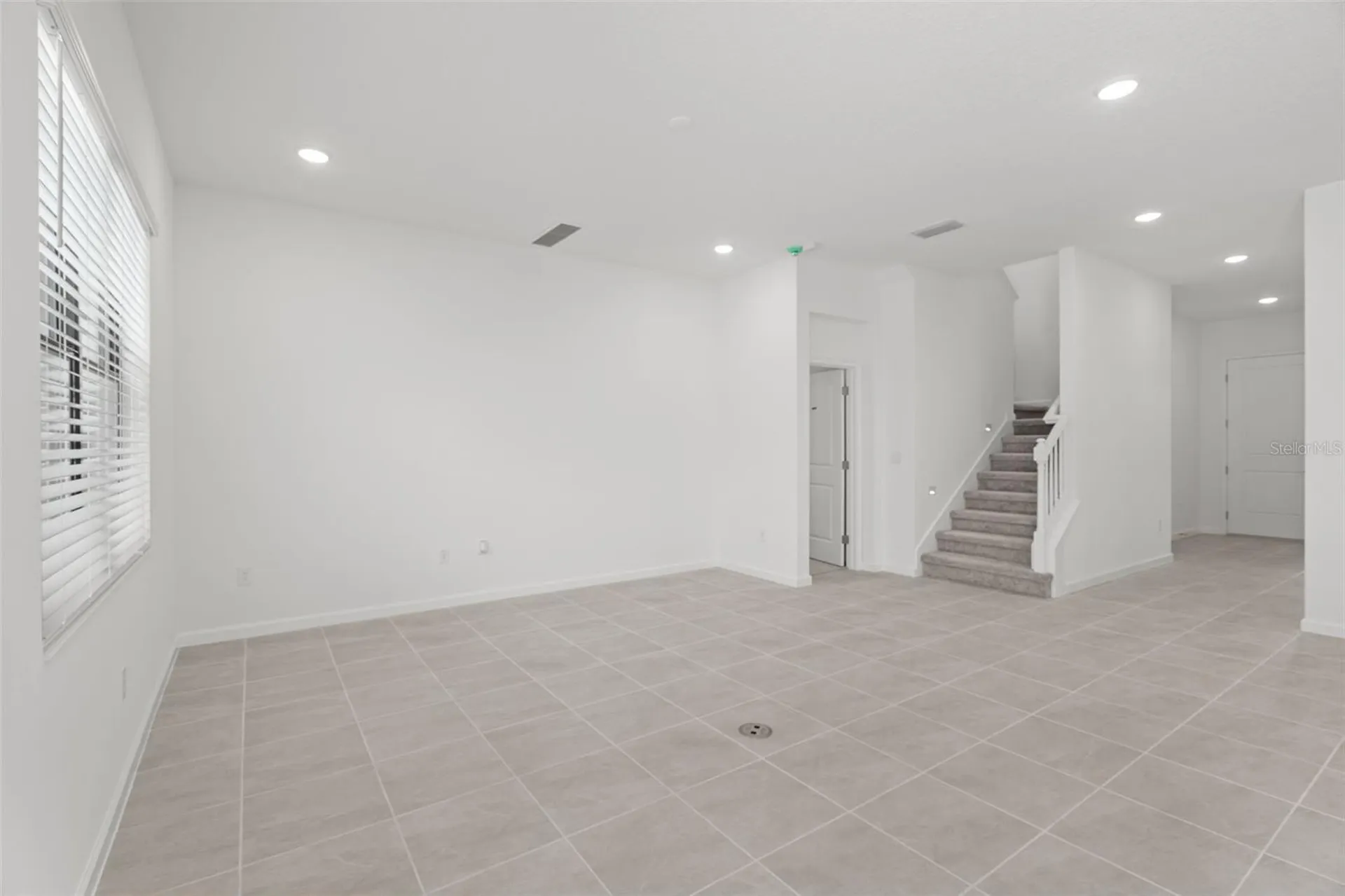 5773 High Seas Drive Orlando FL 32821