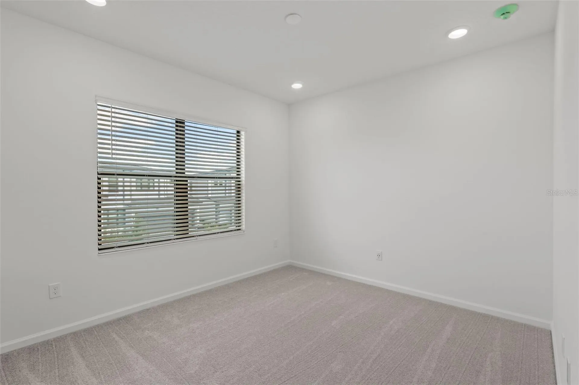 5773 High Seas Drive Orlando FL 32821