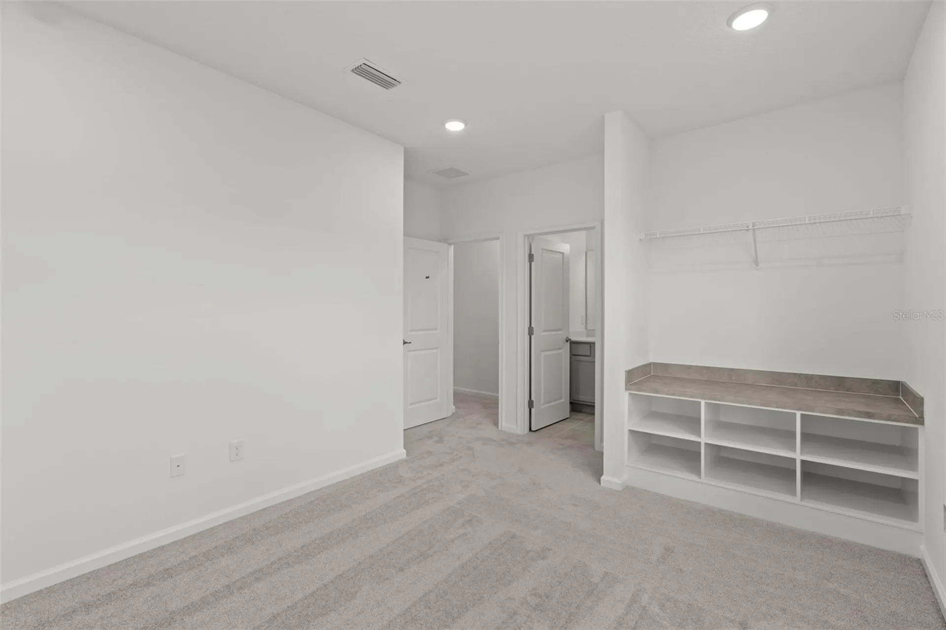 5773 High Seas Drive Orlando FL 32821