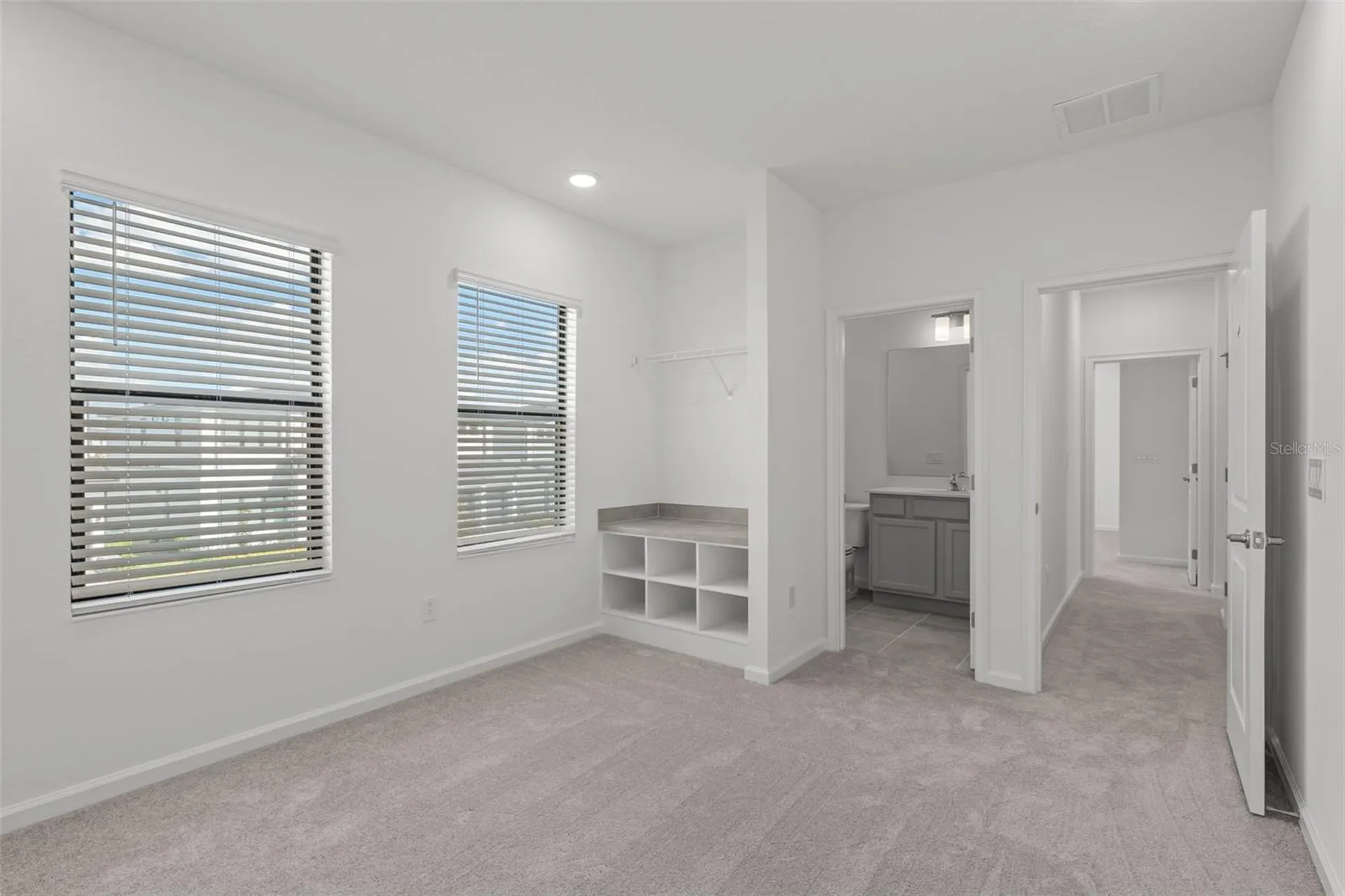 5773 High Seas Drive Orlando FL 32821