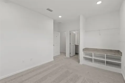 5773 High Seas Drive Orlando FL 32821