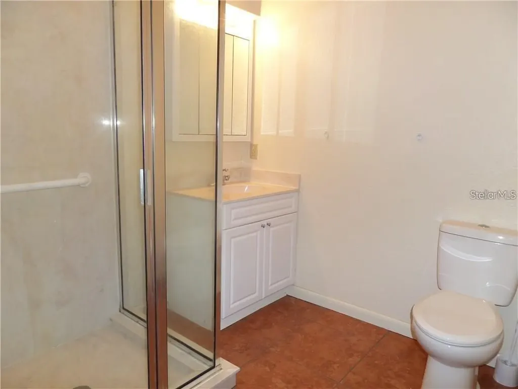 2082 Cr 44a Wildwood FL 34785