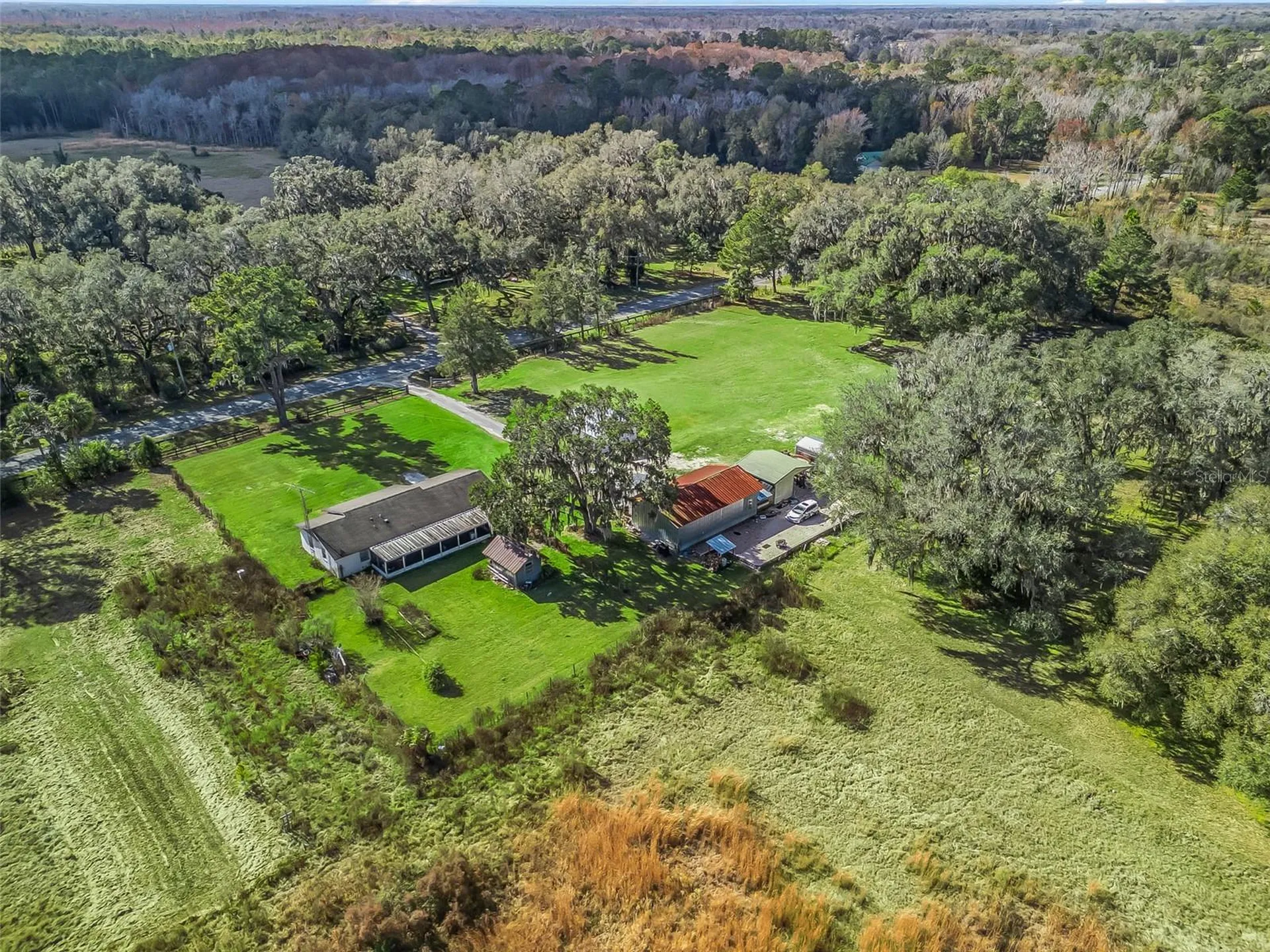 2082 Cr 44a Wildwood FL 34785