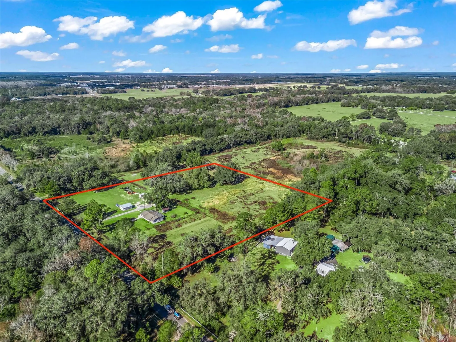 2082 Cr 44a Wildwood FL 34785