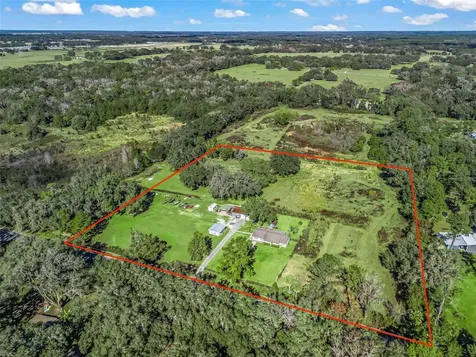 2082 Cr 44a Wildwood FL 34785