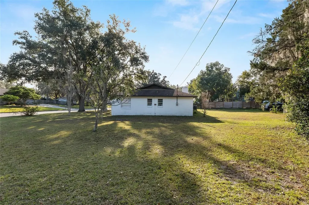 1714 SE 7th Avenue Ocala FL 34471