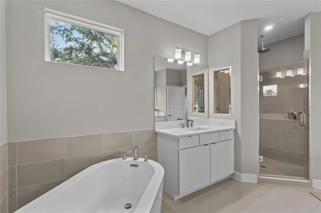 4104 W Cleveland Street Tampa FL 33609