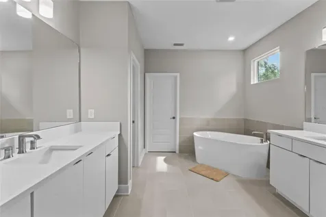 4104 W Cleveland Street Tampa FL 33609