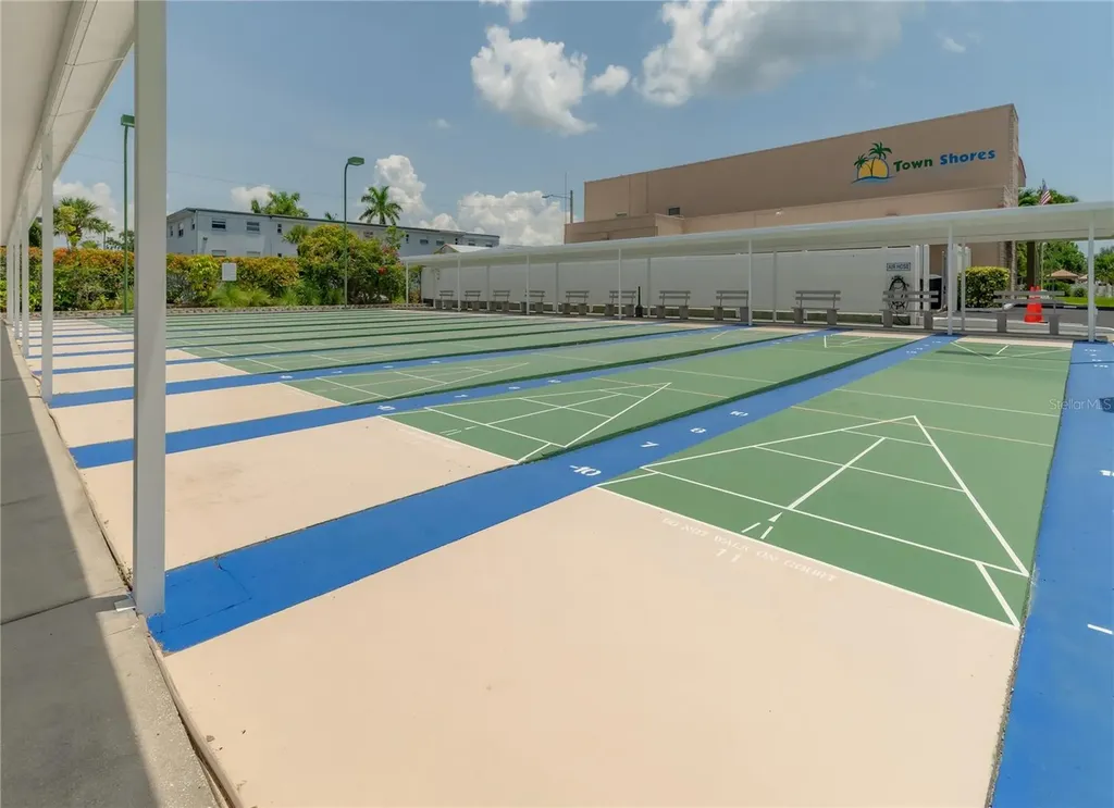 2960 59th Street S Gulfport FL 33707