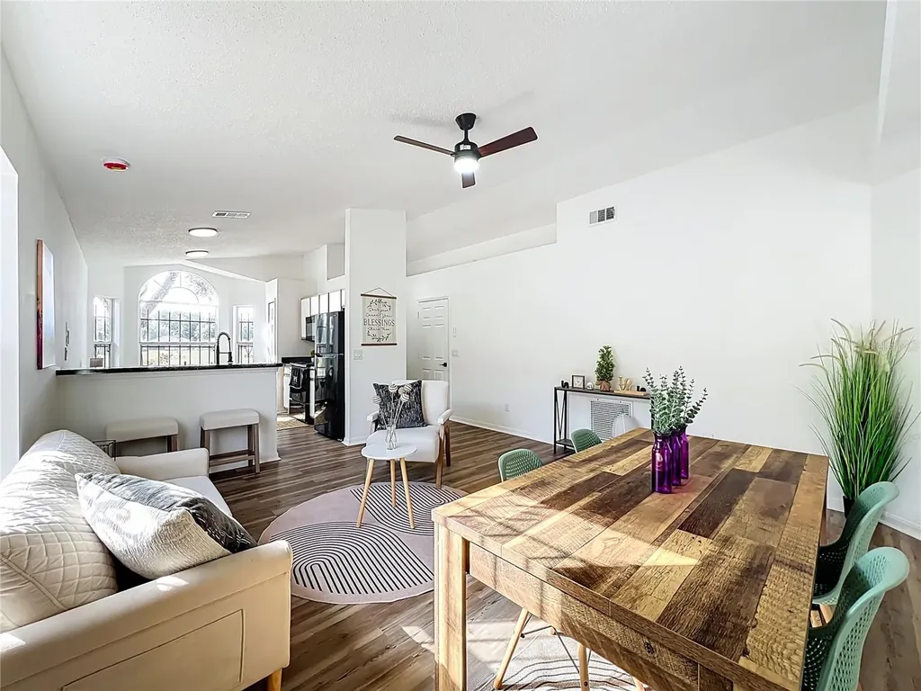 1715 Pointe Ridge Court Orlando FL 32808