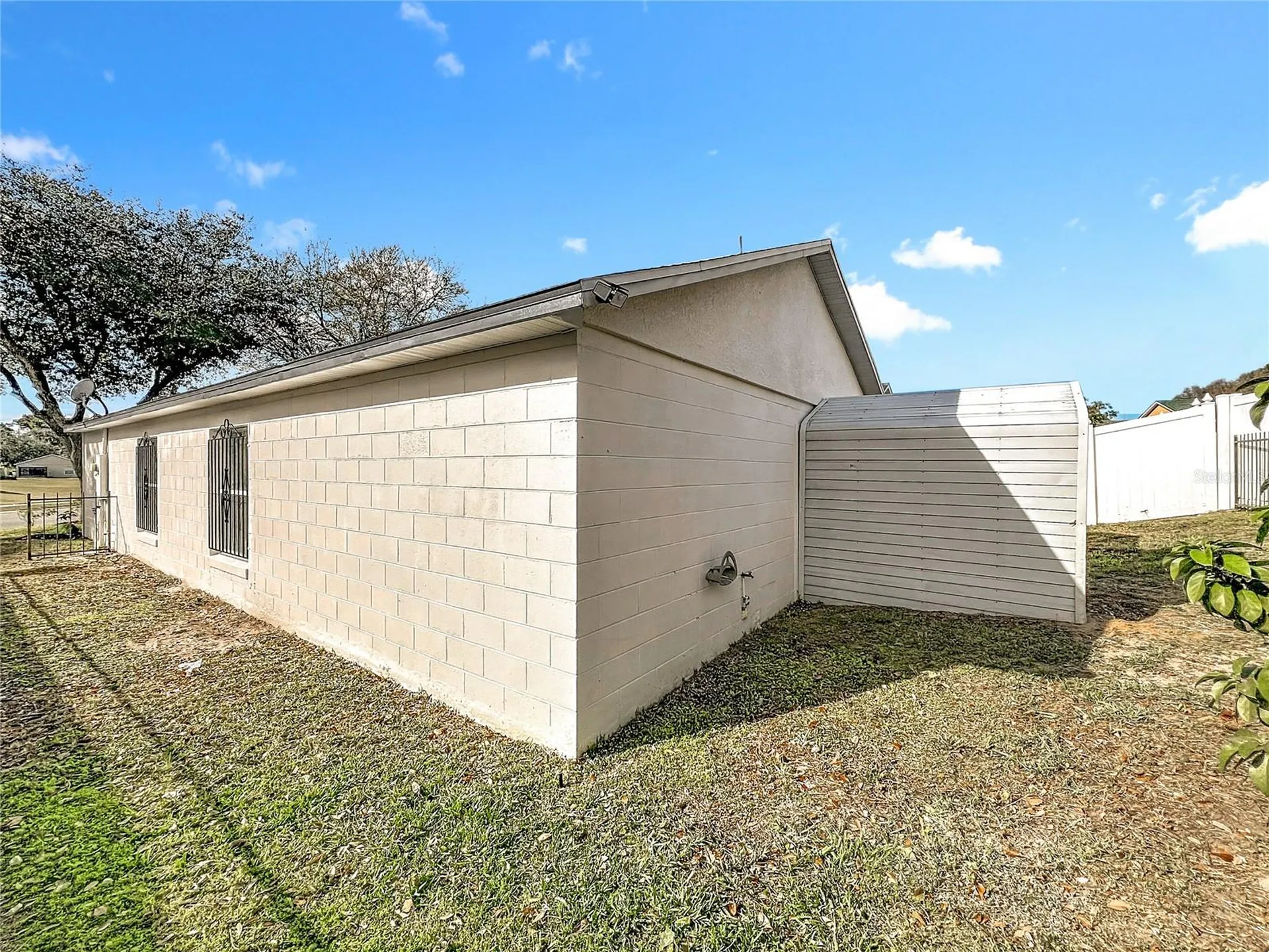1715 Pointe Ridge Court Orlando FL 32808