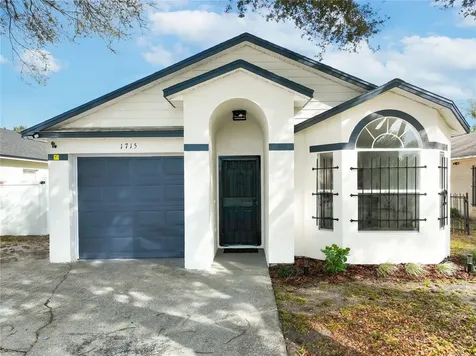 1715 Pointe Ridge Court Orlando FL 32808