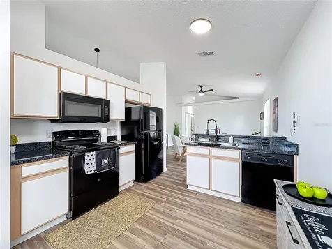 1715 Pointe Ridge Court Orlando FL 32808